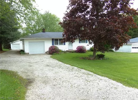 3447 Manchester Ave SW, Massillon, OH 44647