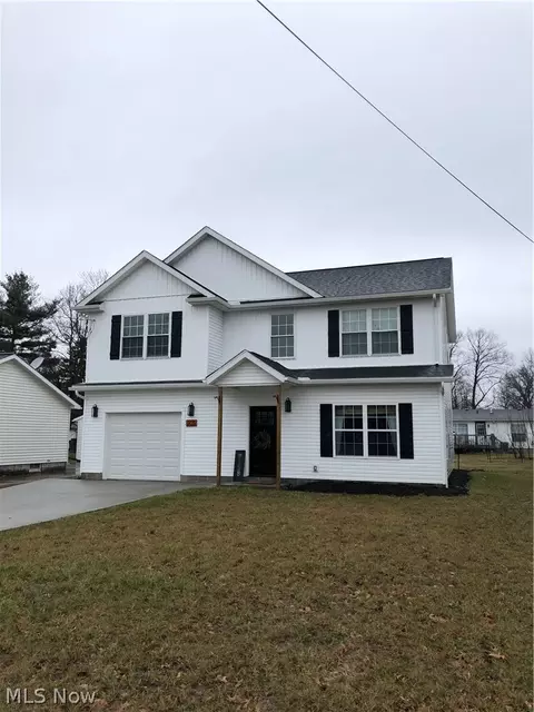 73 Heights Ave, Northfield, OH 44067