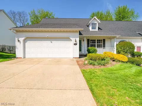 5440 Stoney Ln, Painesville, OH 44077