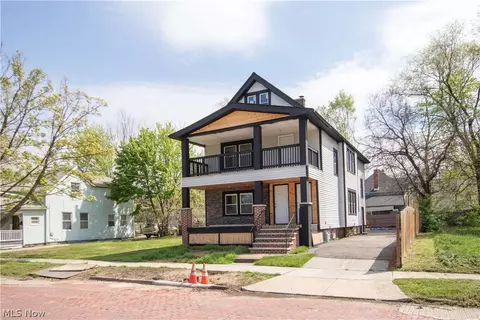 2983 E 59th St, Cleveland, OH 44127