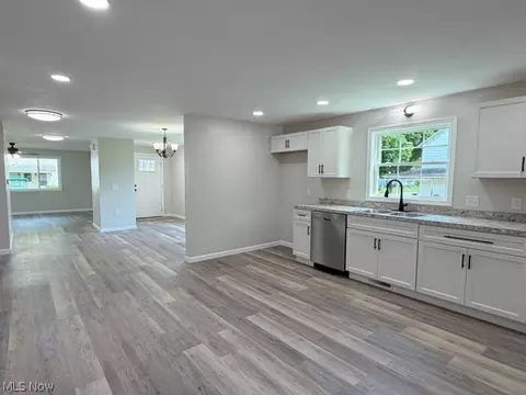 2236 Main St, Midvale, OH 44653 photo 6