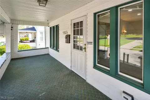 920 9th St NE, Massillon, OH 44646 photo 5