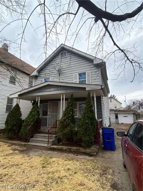 7131 Park Ave, Cleveland, OH 44105