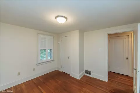 983 Dan St, Akron, OH 44310 photo 34