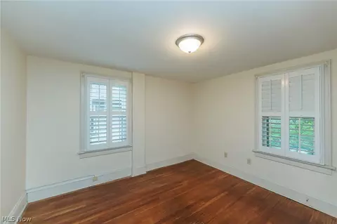 983 Dan St, Akron, OH 44310 photo 32