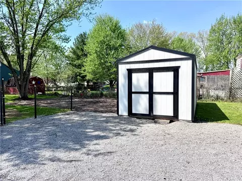 Exterior - 9774 Blanton Dr, Windham, OH 44288 photo 2 of 4