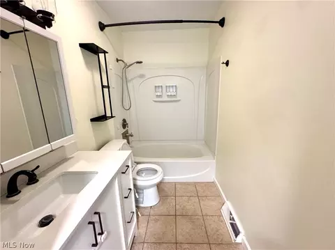 Bath - 9774 Blanton Dr, Windham, OH 44288 photo 1 of 2