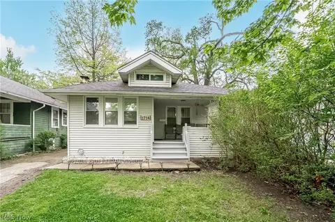 1714 Hillview Rd, Cleveland, OH 44112