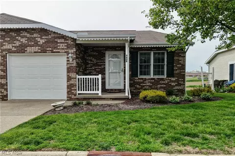 960 Mcdonald Dr NE # B, Sugarcreek, OH 44681