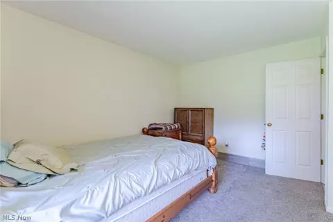 Bedroom - 199 E Parkway Dr, Madison, OH 44057 photo 3 of 3