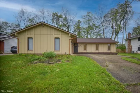 3541 Monte Vista Dr, Brunswick, OH 44212