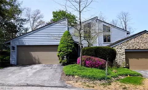 3835 Apt C1 Acorn Trl, Orange, OH 44022
