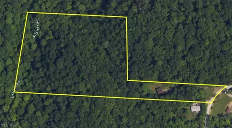 Hanson Road, Beverly, OH 45715