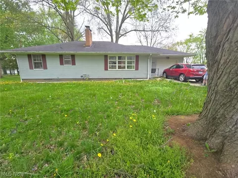 3966 J A Vaughn Ave, Rootstown, OH 44272