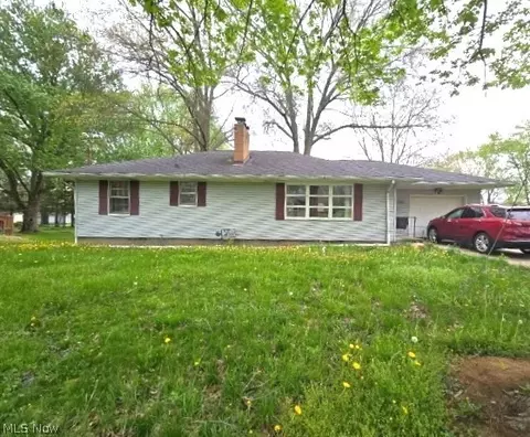3966 J A Vaughn Ave, Rootstown, OH 44272