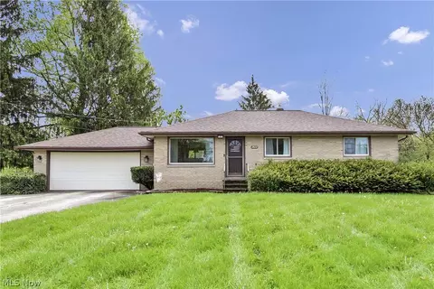 2822 Joseph Pkwy, Brunswick, OH 44212