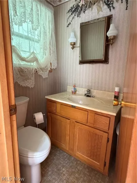 Bath - 183 Varner Rd, Walker, WV 26180 photo 1 of 1