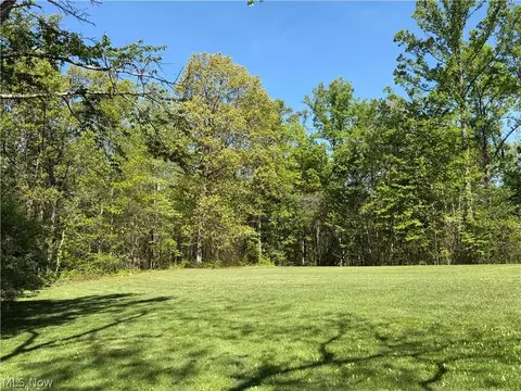 Exterior - 183 Varner Rd, Walker, WV 26180 photo 7 of 9