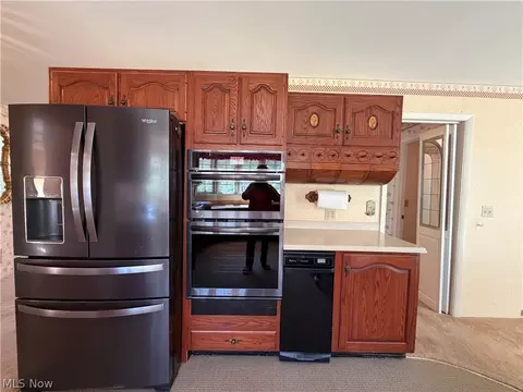 Kitchen - 183 Varner Rd, Walker, WV 26180 photo 4 of 5