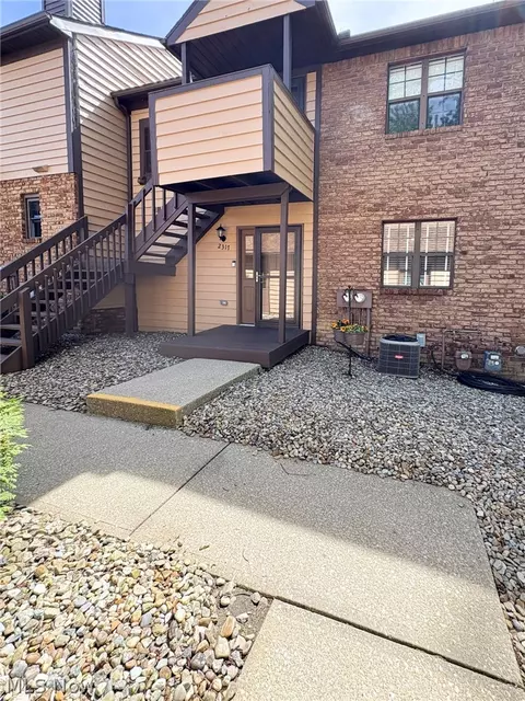 2317 Riverfront, Cuyahoga Falls, OH 44221