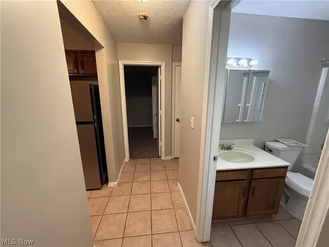 918 Pearson Cir #2, Boardman, OH 44512 photo 9