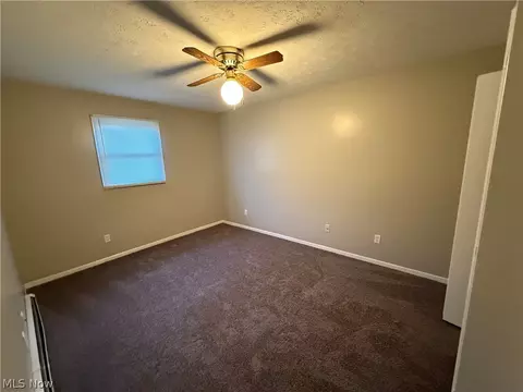 918 Pearson Cir #2, Boardman, OH 44512 photo 6
