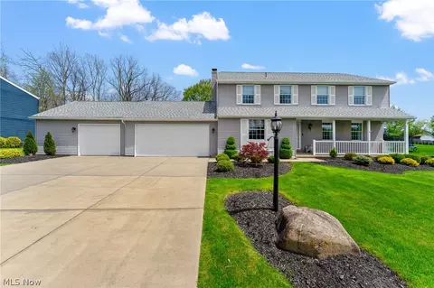 6163 Westington Dr, Canfield, OH 44406