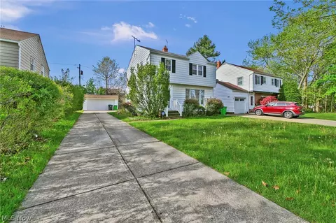 4082 Bexley Blvd, Cleveland, OH 44121