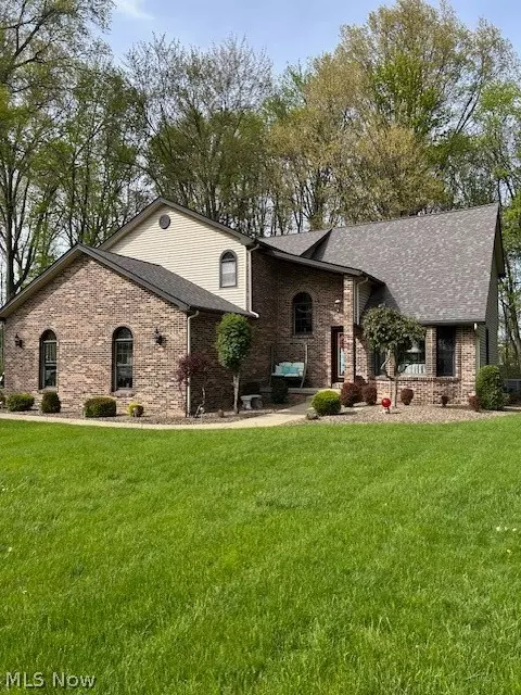 4505 Quaker Ct, Canfield, OH 44406