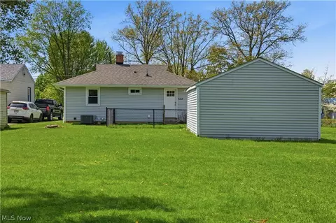 Exterior - 3428 Vineland Ave, Ashtabula, OH 44004 photo 8 of 10