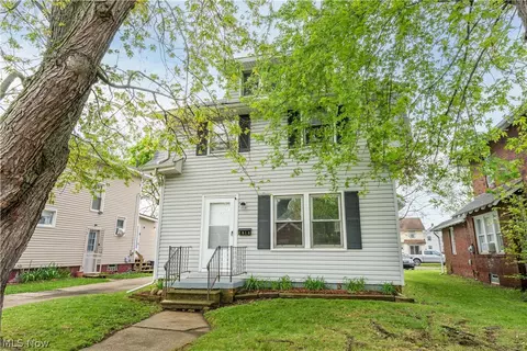 2910 13th St NW, Canton, OH 44708