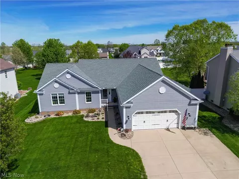 11051 Trenton Rd NW, Uniontown, OH 44685