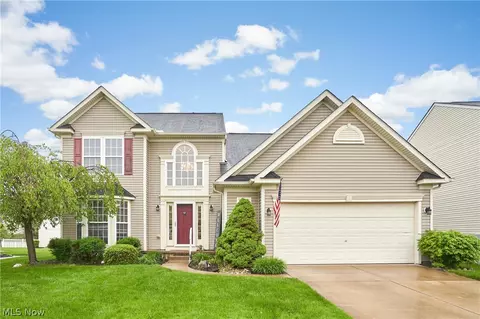 572 Colonial Dr, Painesville, OH 44077