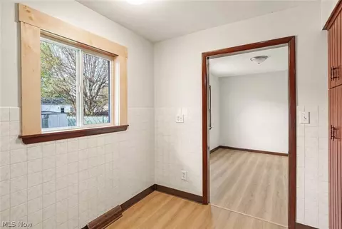 Entry Way - 2456 Jackson St, Lorain, OH 44052 photo 2 of 2
