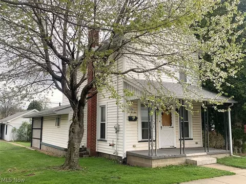 506 W Plain St, Minerva, OH 44657 photo 2