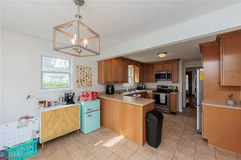 Kitchen - 142 E Bridge St, Berea, OH 44017 photo 1 of 7