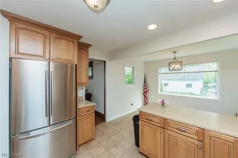 Kitchen - 142 E Bridge St, Berea, OH 44017 photo 6 of 7