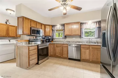 Kitchen - 340 Lowell St, Elyria, OH 44035 photo 1 of 3