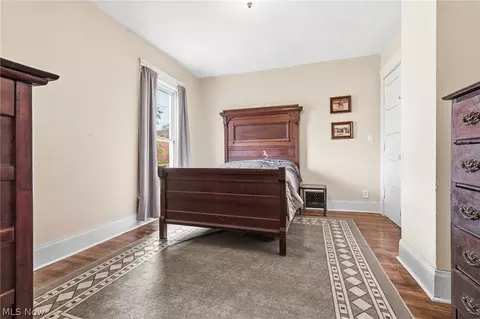 Bedroom - 340 Lowell St, Elyria, OH 44035 photo 1 of 5