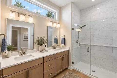 Bath - 7157 Concordia Dr, Independence, OH 44131 photo 2 of 4