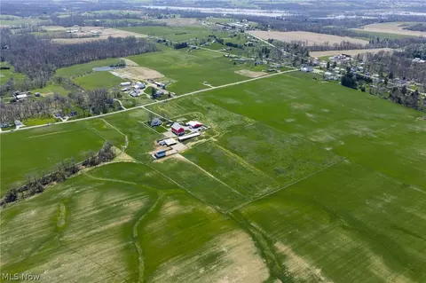 Moreland Rd, Wooster, OH 44691