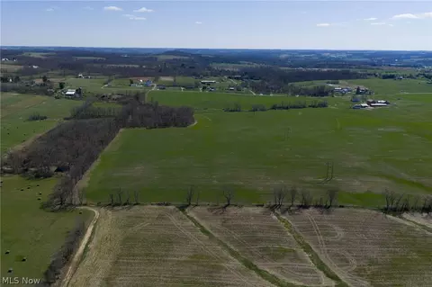 Moreland Rd, Wooster, OH 44691