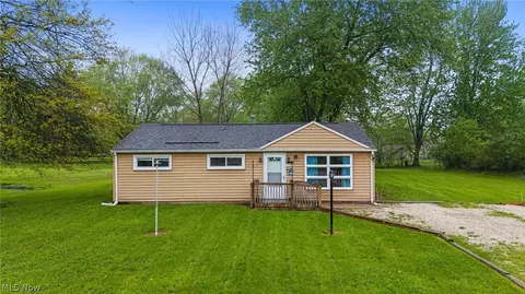648 Richie Dr, Brunswick, OH 44212