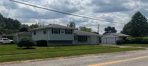 2501 W 40th St, Lorain, OH 44053
