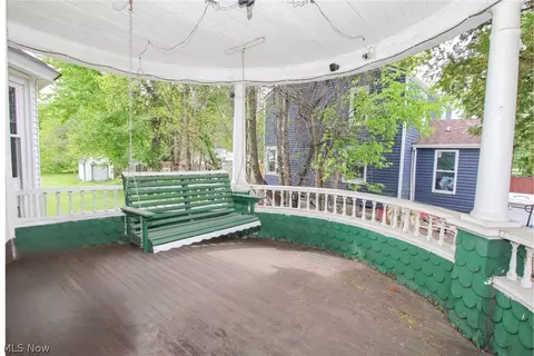 Exterior - 4040 Broadway, Lorain, OH 44052 photo 3 of 11