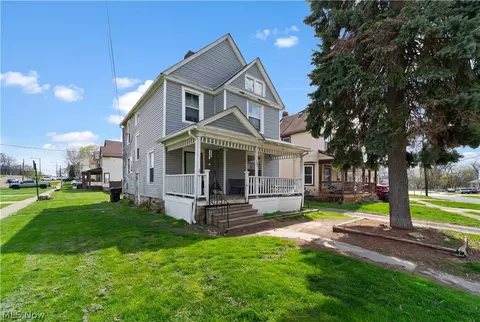 102 Water St, Elyria, OH 44035