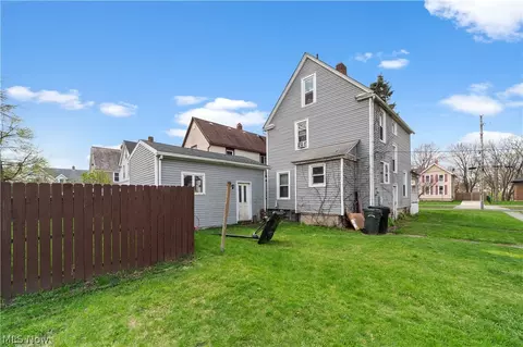 102 Water St, Elyria, OH 44035 photo 5