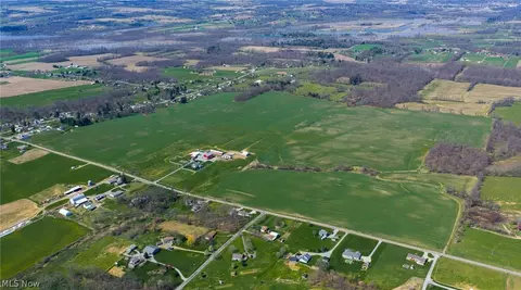 Moreland Rd, Wooster, OH 44691