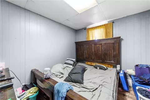 Bedroom - 122 Elbe St, Elyria, OH 44035 photo 1 of 2