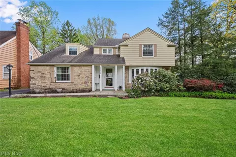 21012 Halburton Rd, Beachwood, OH 44122